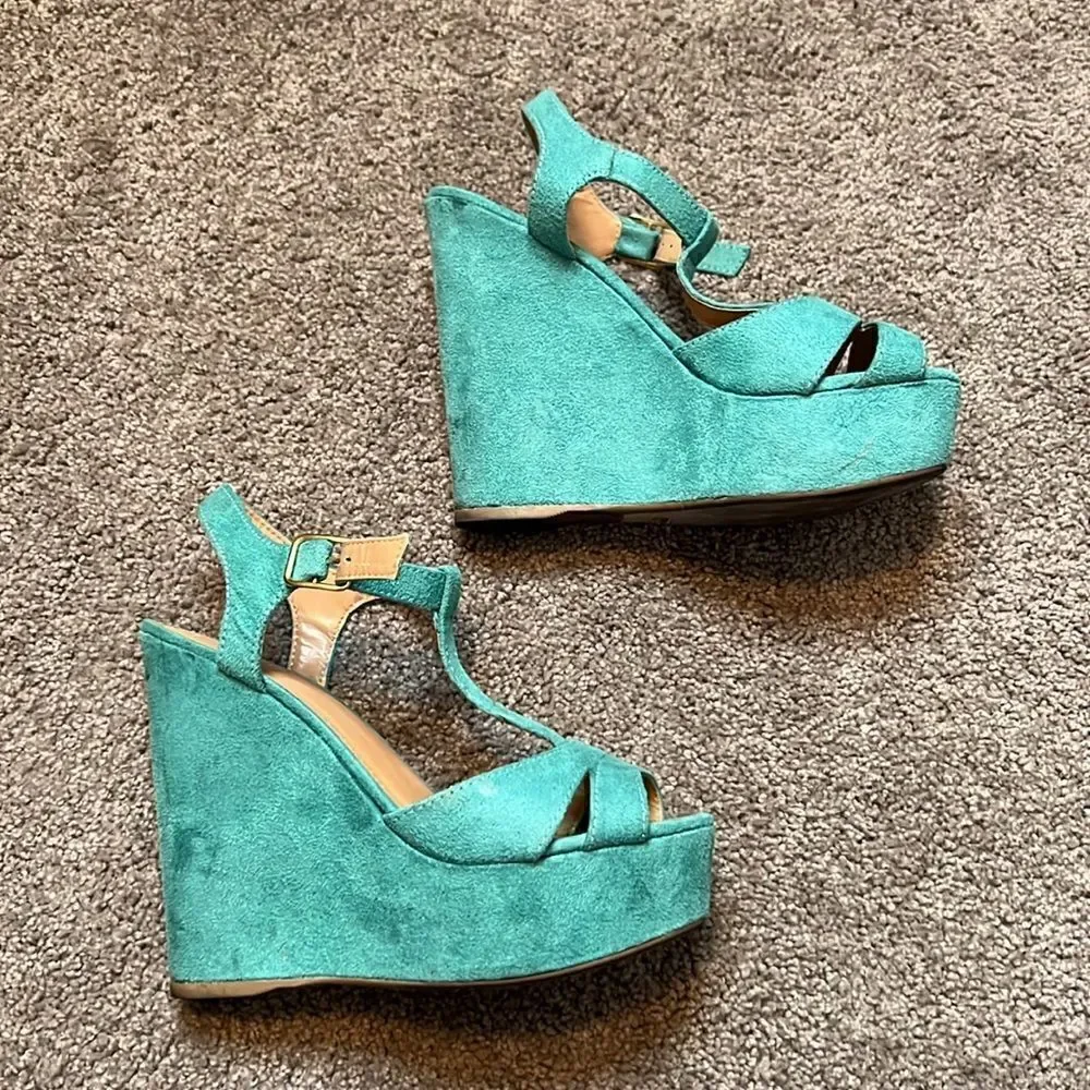 Charlotte Russe Teal Wedges